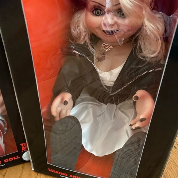 Talking chucky & Tiffany Doll Set Both NewinBox !! - Picture 2 of 3
